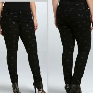 TORRID Sophia Black Lips Skinny Jeans Plus Size 20 Regular NWT